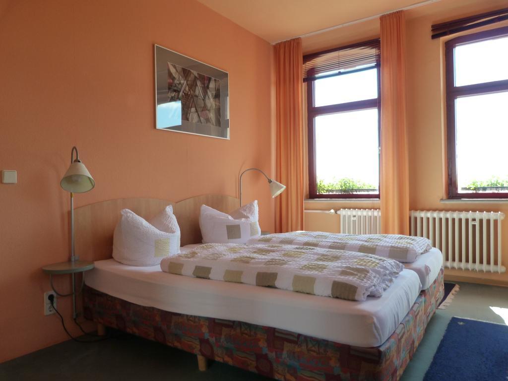 Waldhaus Colditz Garni Rum bild
